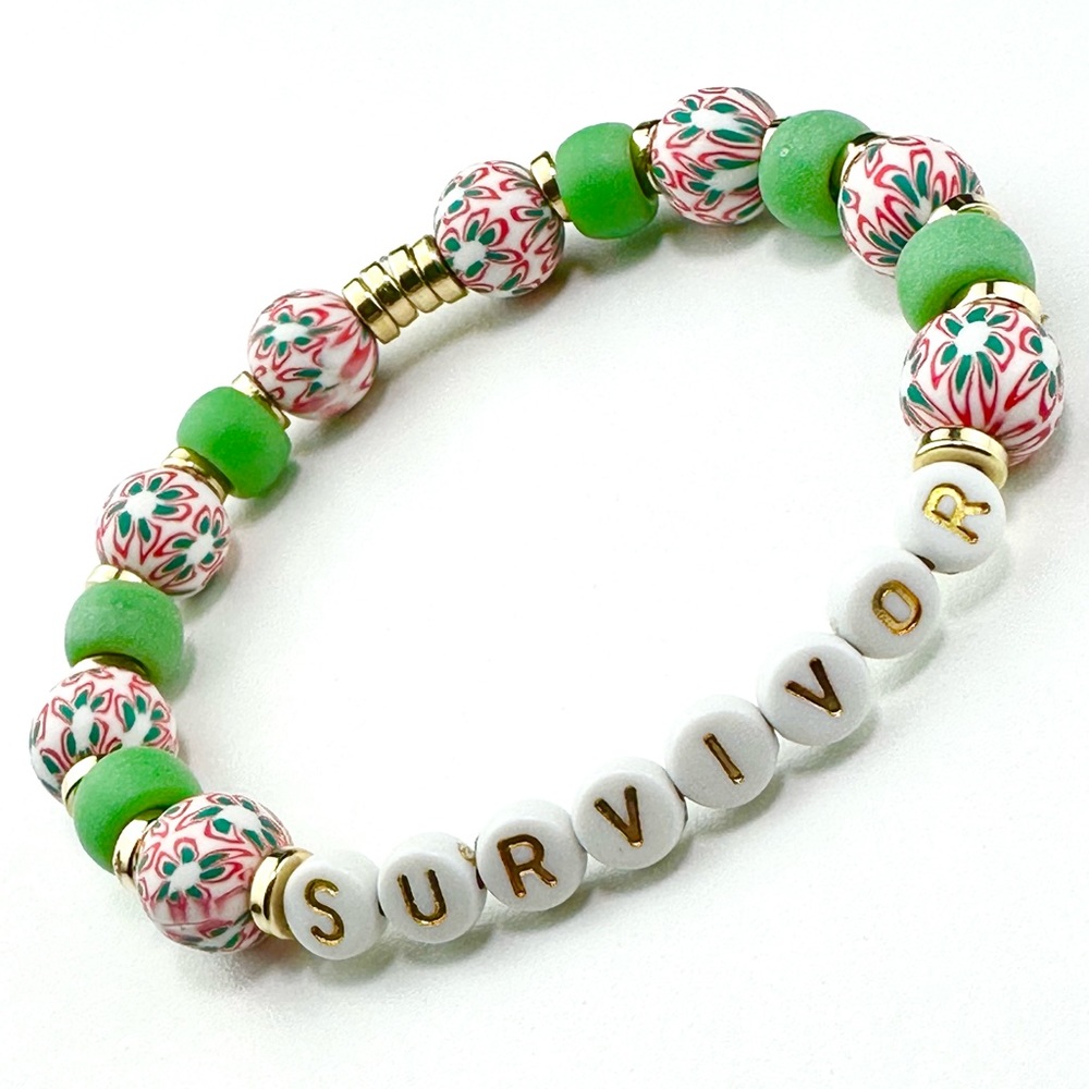 Survival green floral bracelet
